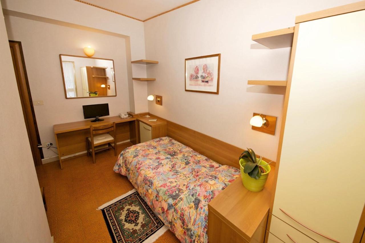 Albergo Ponte Di Nava Ormea Bagian luar foto