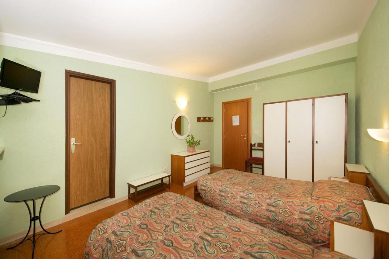 Albergo Ponte Di Nava Ormea Bagian luar foto