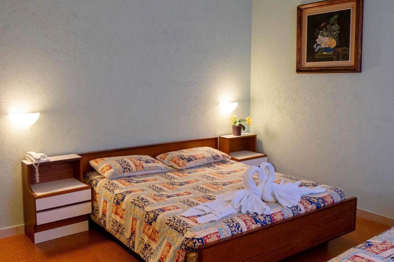Albergo Ponte Di Nava Ormea Bagian luar foto